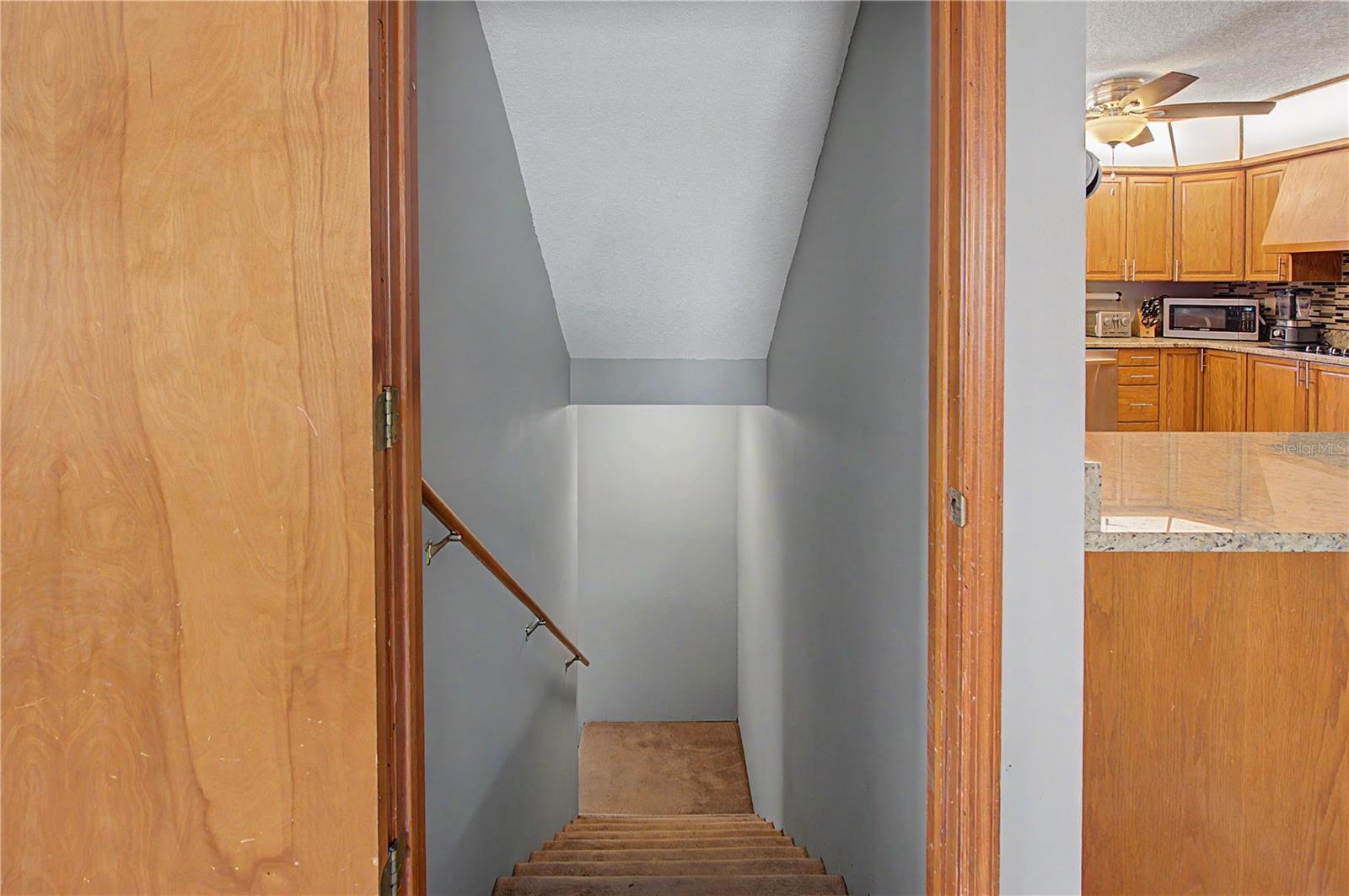 13337 SUSAN DR — photo 44
