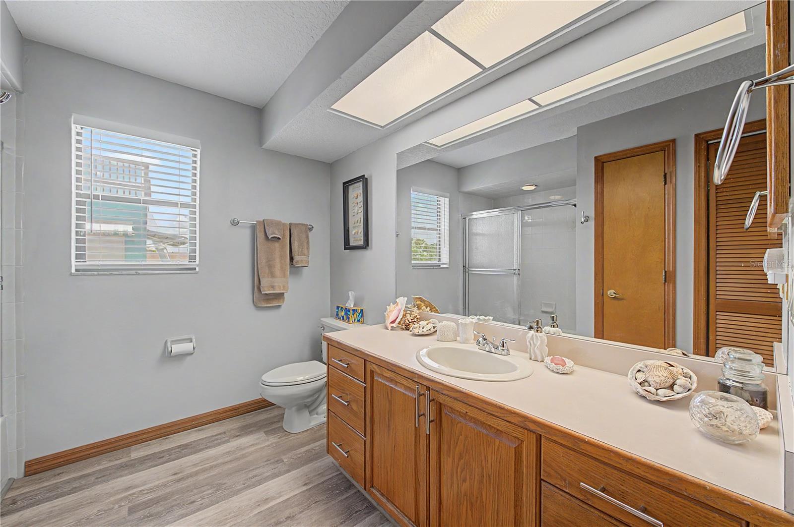 13337 SUSAN DR — photo 22
