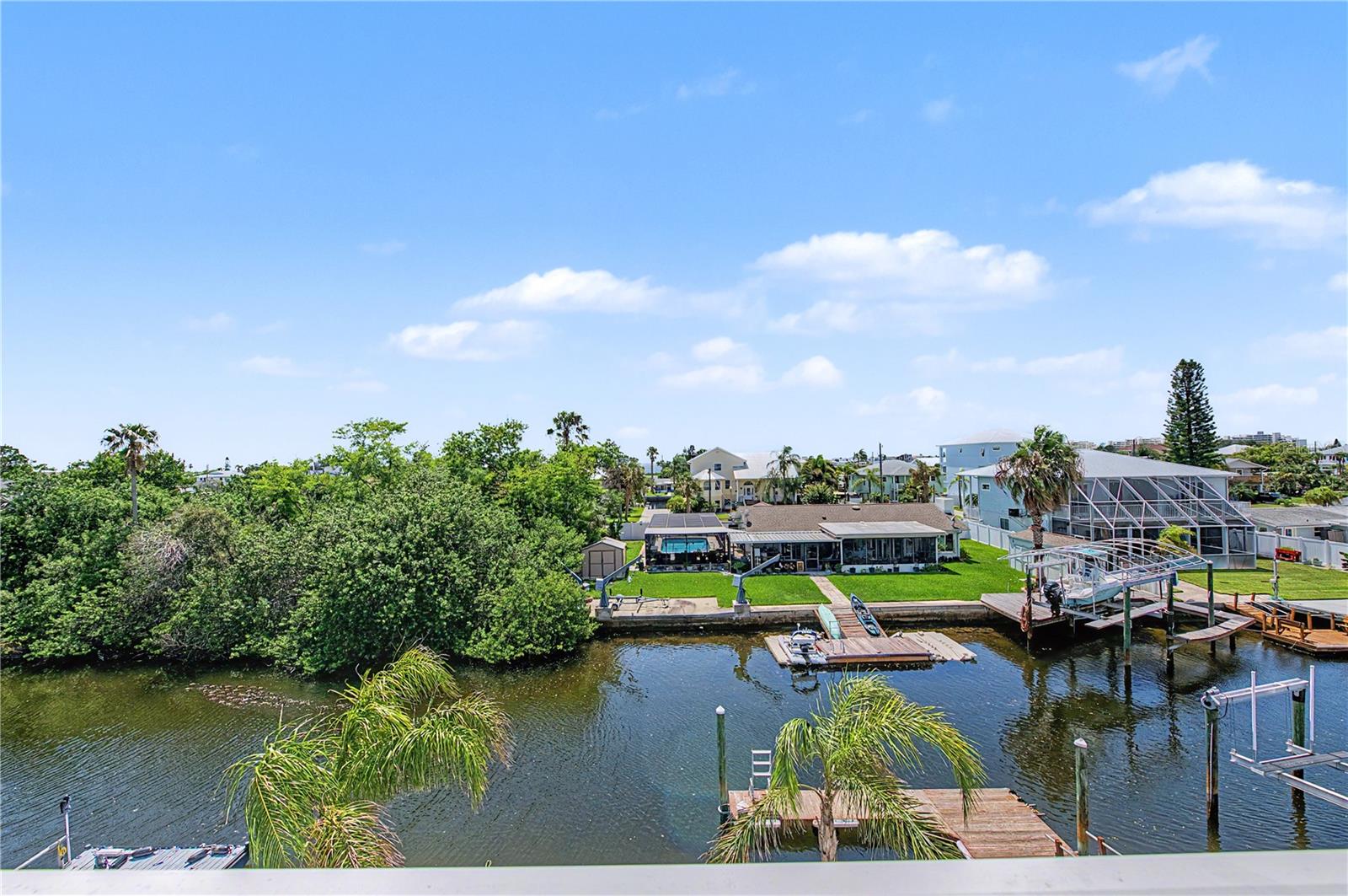 13337 SUSAN DR — photo 42