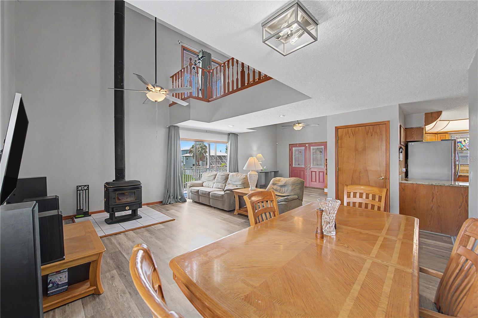 13337 SUSAN DR — photo 14