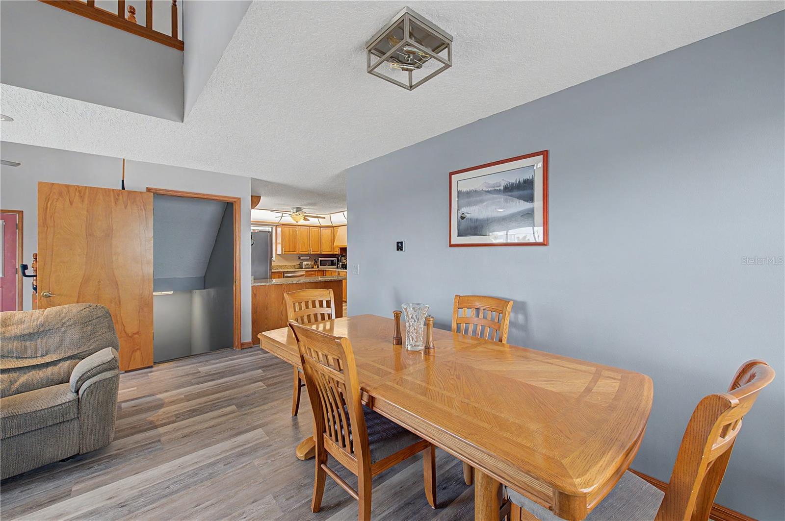 13337 SUSAN DR — photo 15
