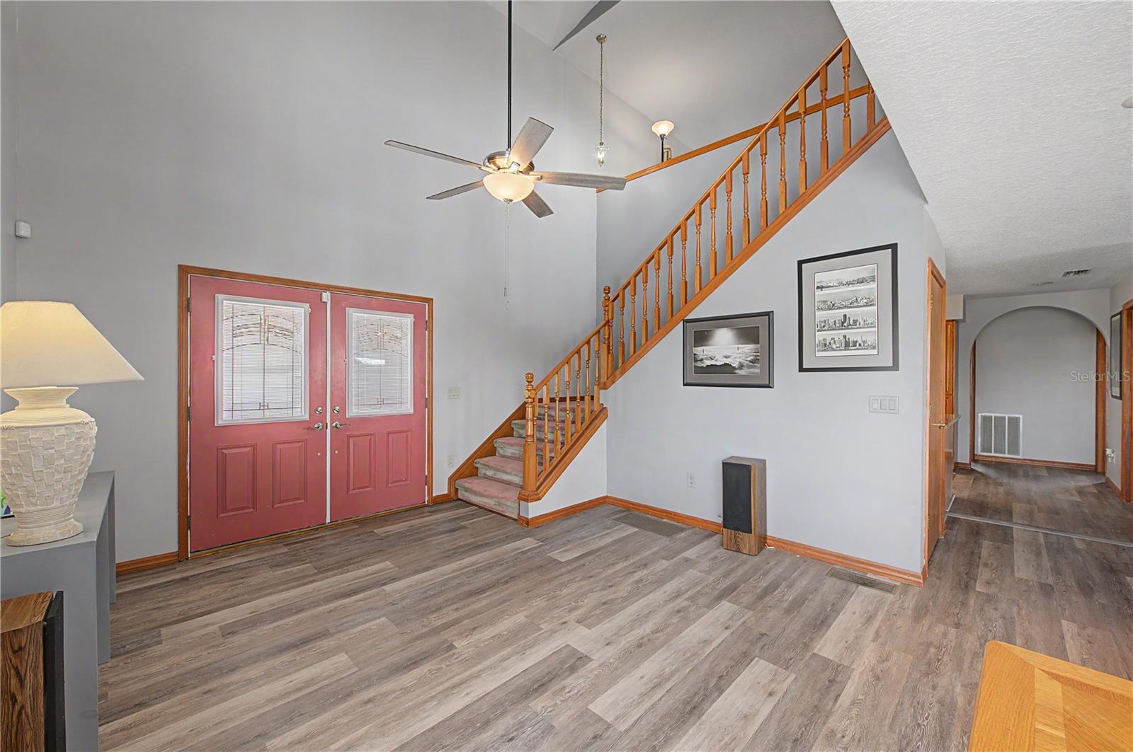 13337 SUSAN DR — photo 9
