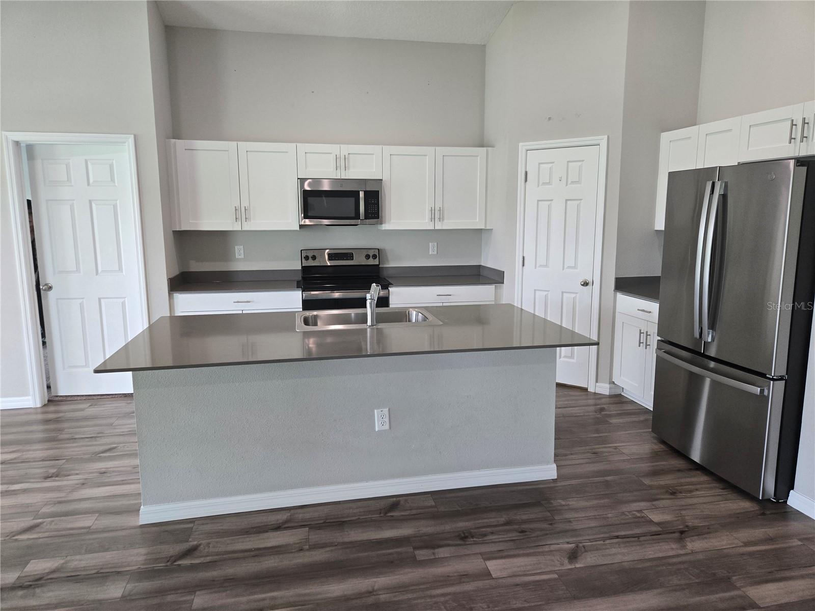 12730 MANGROVE FOREST DR — photo 12