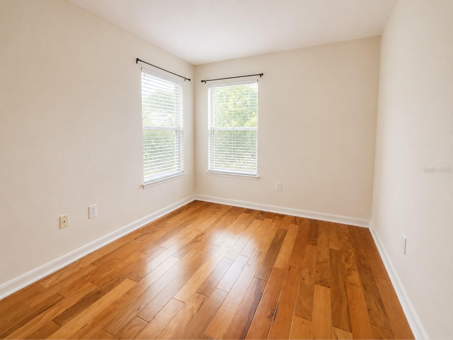 1515 BOWMORE DR — photo 14