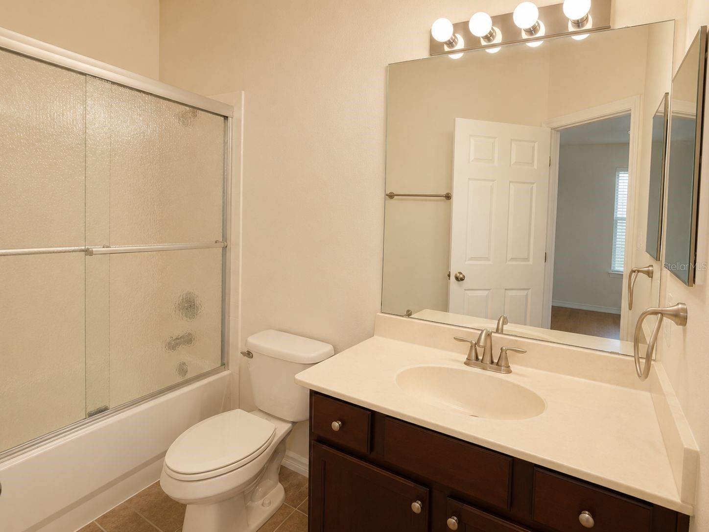 1515 BOWMORE DR — photo 15
