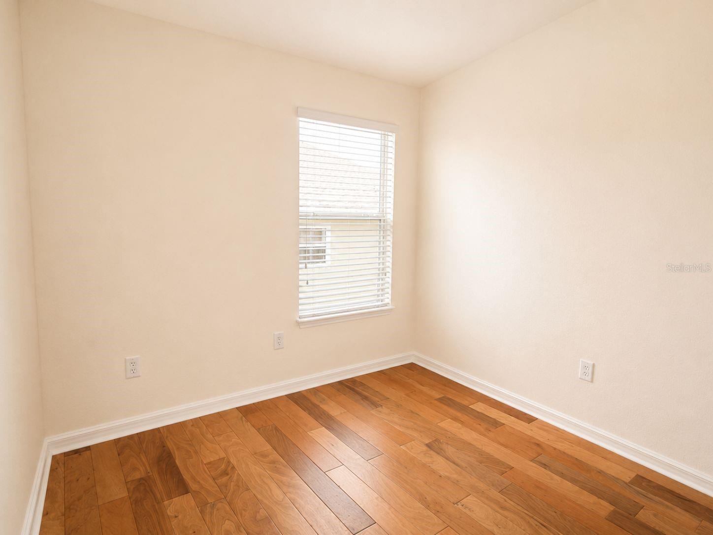 1515 BOWMORE DR — photo 16