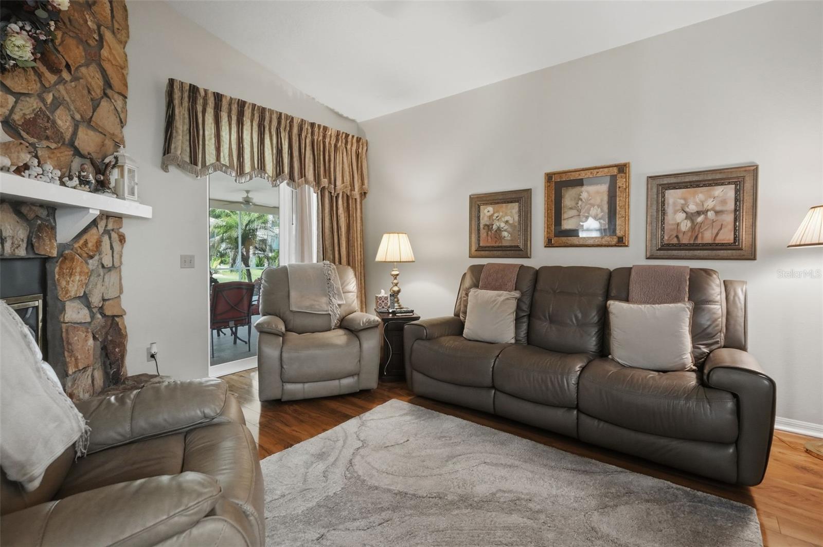 23427 PINE LAKE ST — photo 12