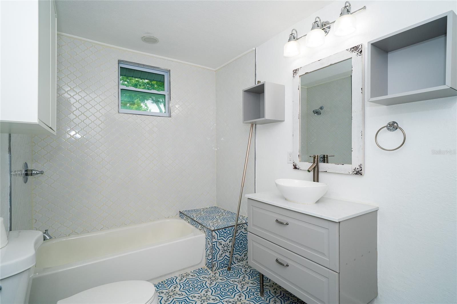 6704 N TALIAFERRO AVE — photo 20