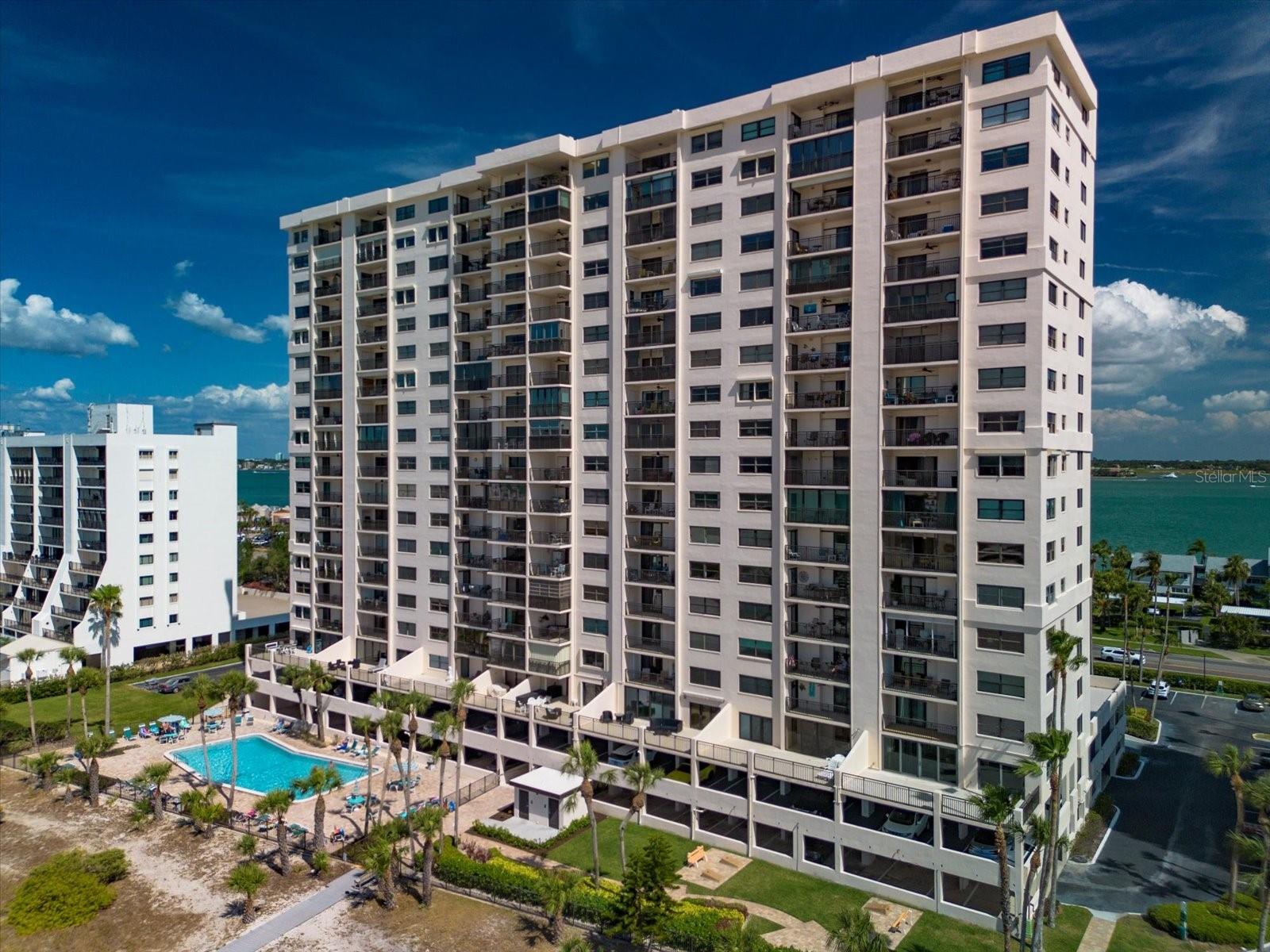 1270 GULF BLVD #1503 — photo 3