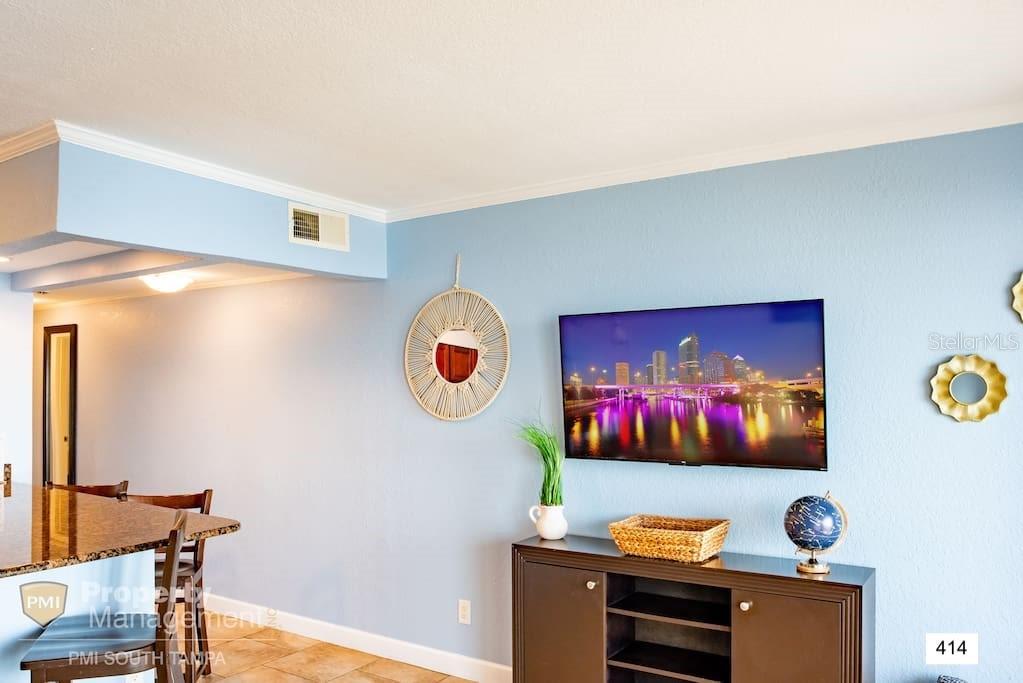 2506 N ROCKY POINT DR #414 — photo 7