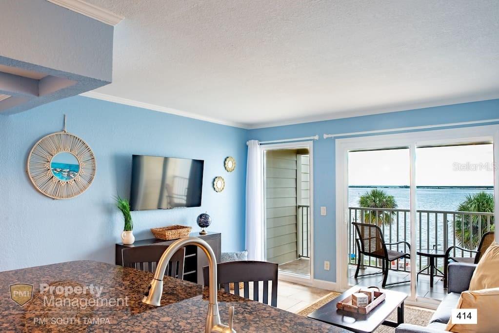 2506 N ROCKY POINT DR #414 — photo 14