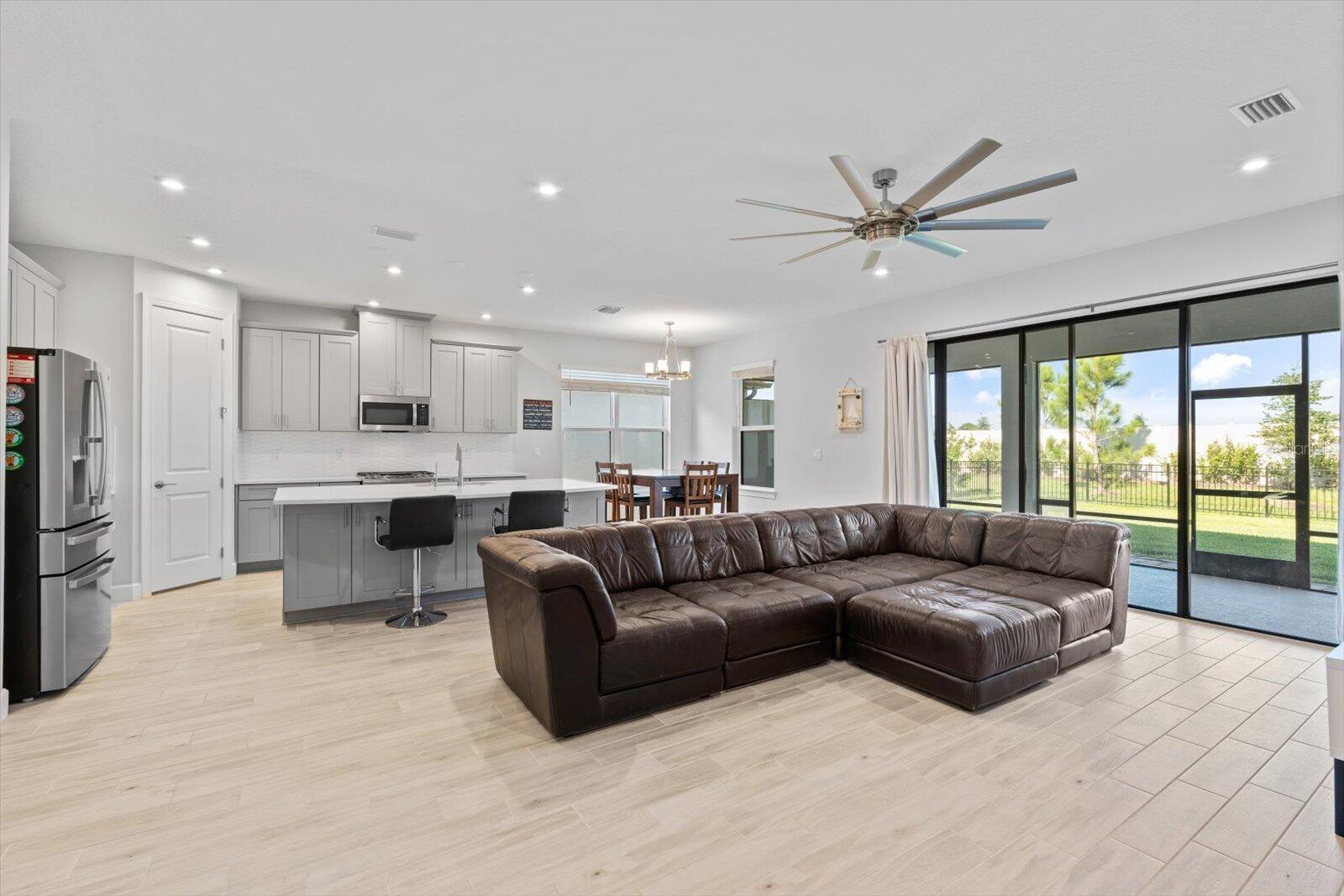4512 CRESTPOINT WAY — photo 32