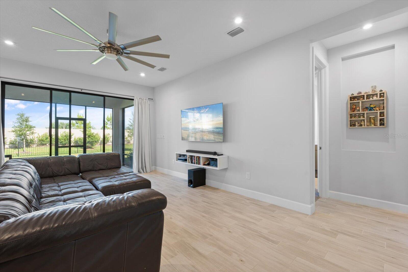 4512 CRESTPOINT WAY — photo 31