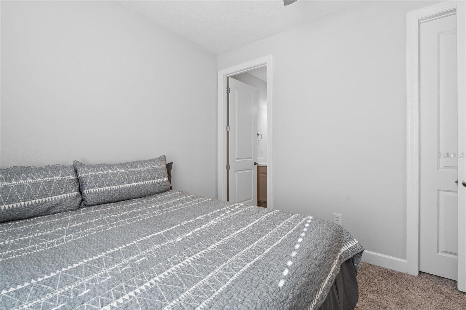 4512 CRESTPOINT WAY — photo 5