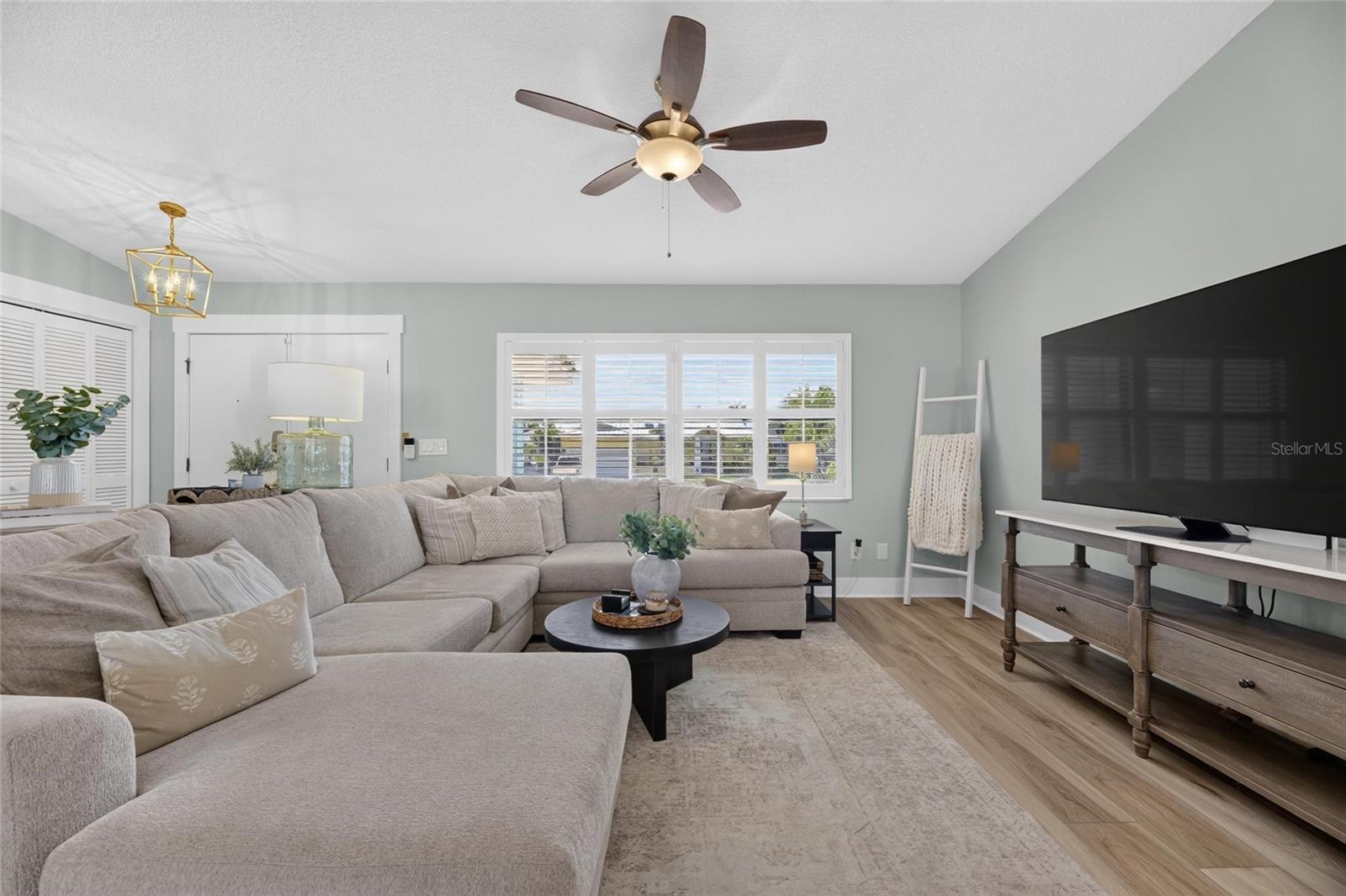 923 GOLF ISLAND DR — photo 9
