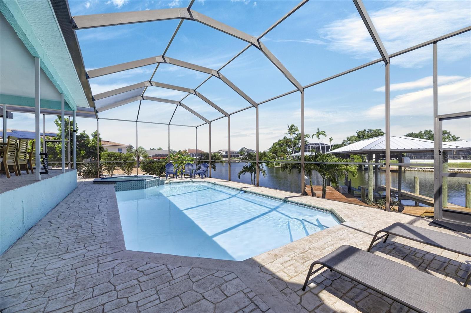 923 GOLF ISLAND DR — photo 46