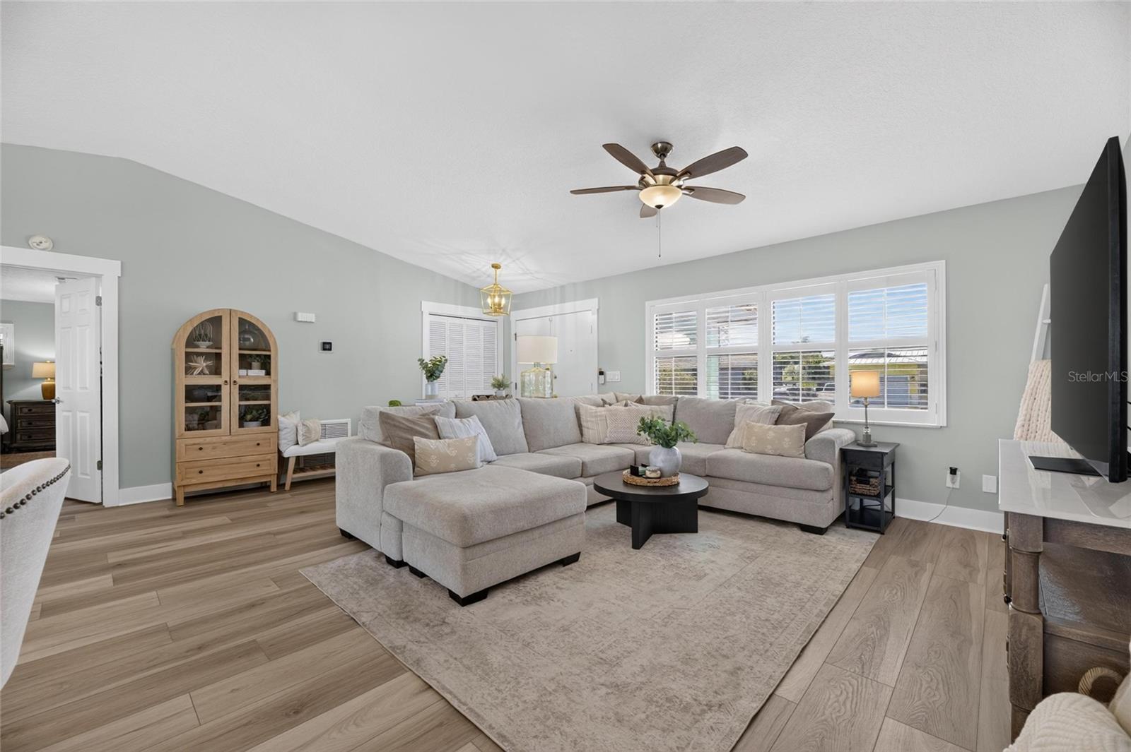 923 GOLF ISLAND DR — photo 10