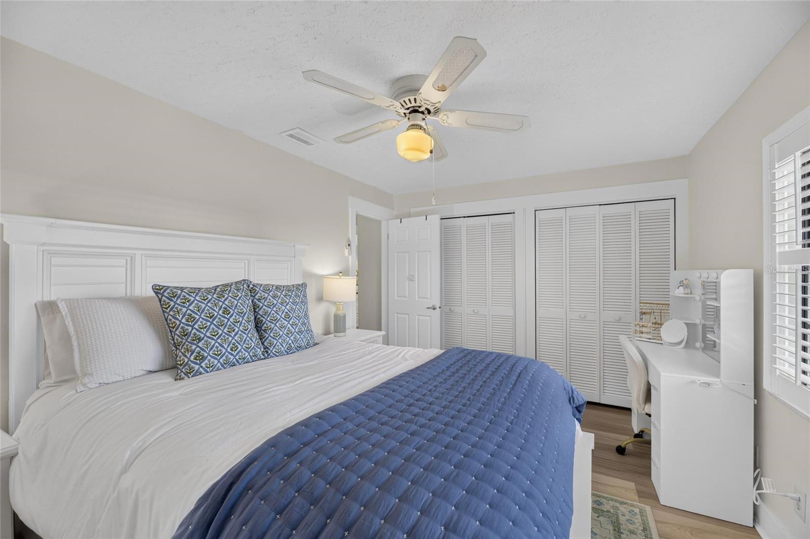 923 GOLF ISLAND DR — photo 32