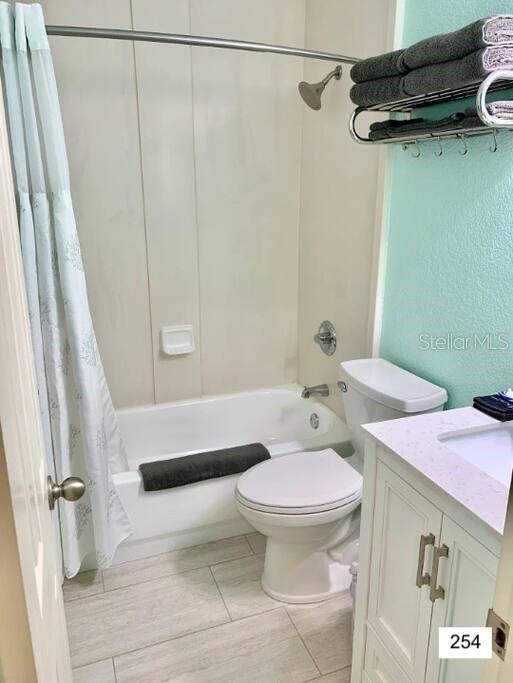 2506 N ROCKY POINT DR #254 — photo 11
