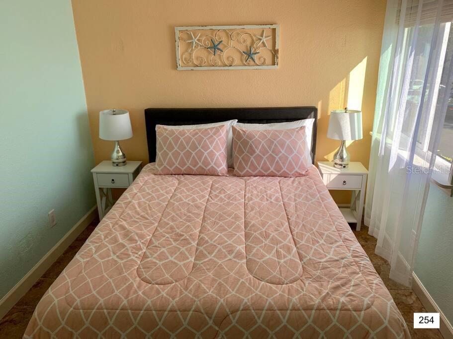 2506 N ROCKY POINT DR #254 — photo 8