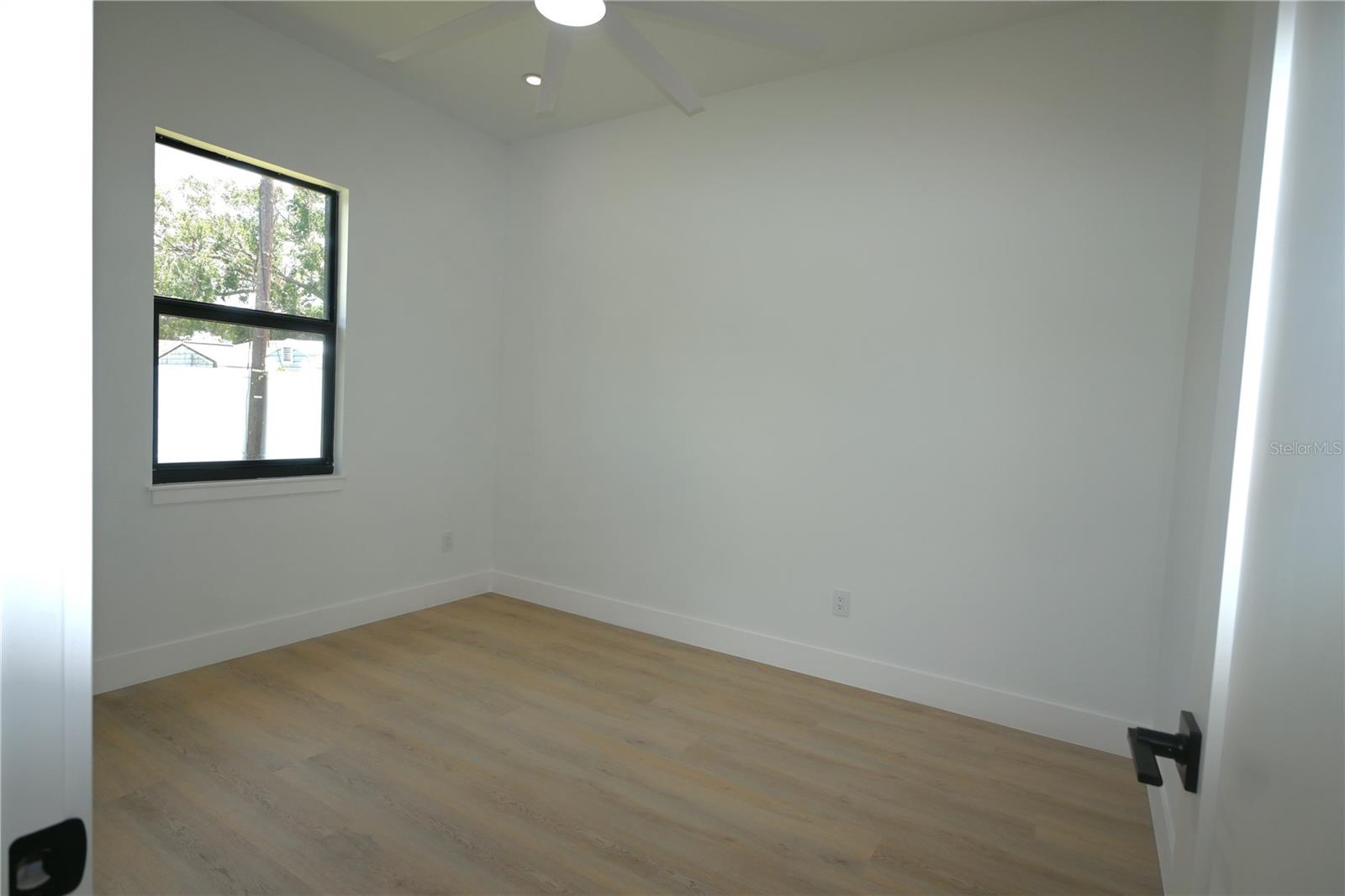 1103 ALPINE DR — photo 20
