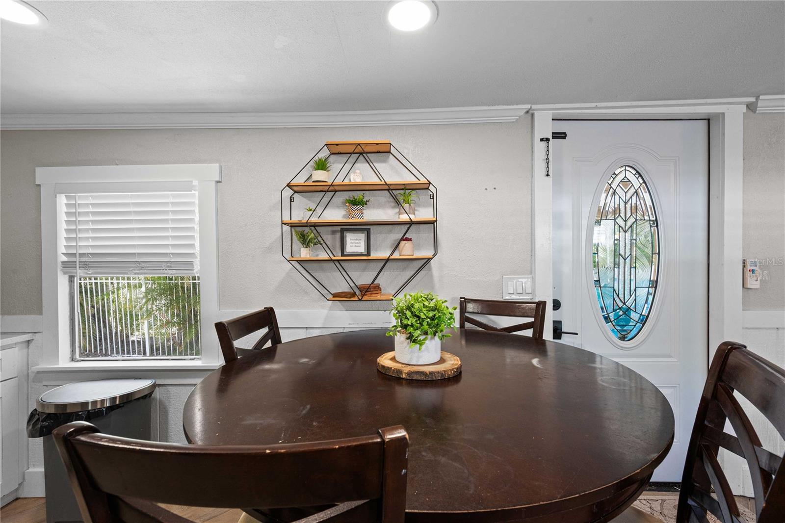 6833 FLICKER LN — photo 28