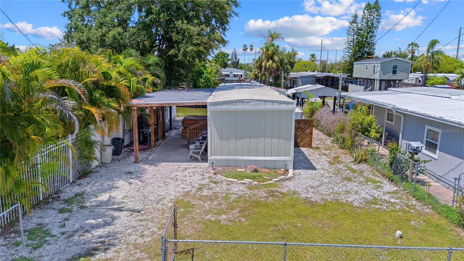 6833 FLICKER LN — photo 10