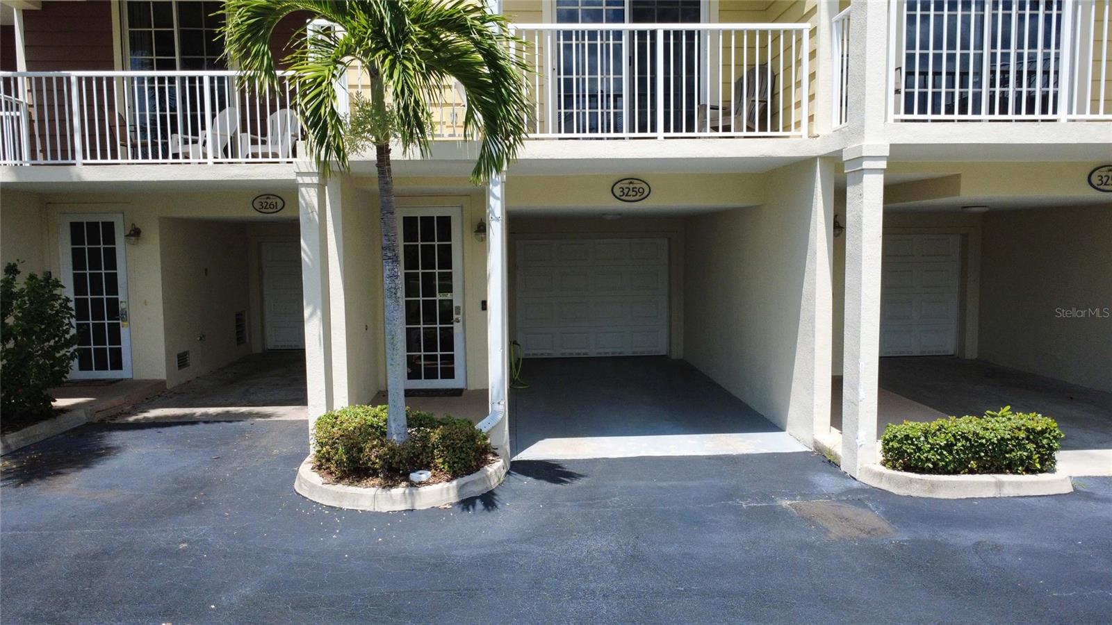 3259 MANGROVE POINT DR — photo 2