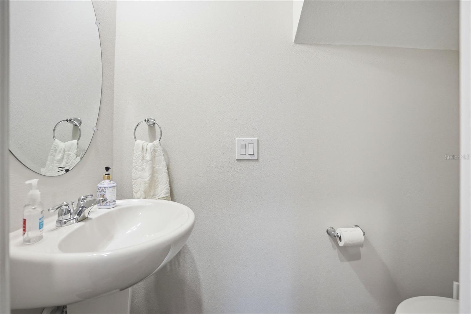 4997 AVALON PARK BLVD — photo 50