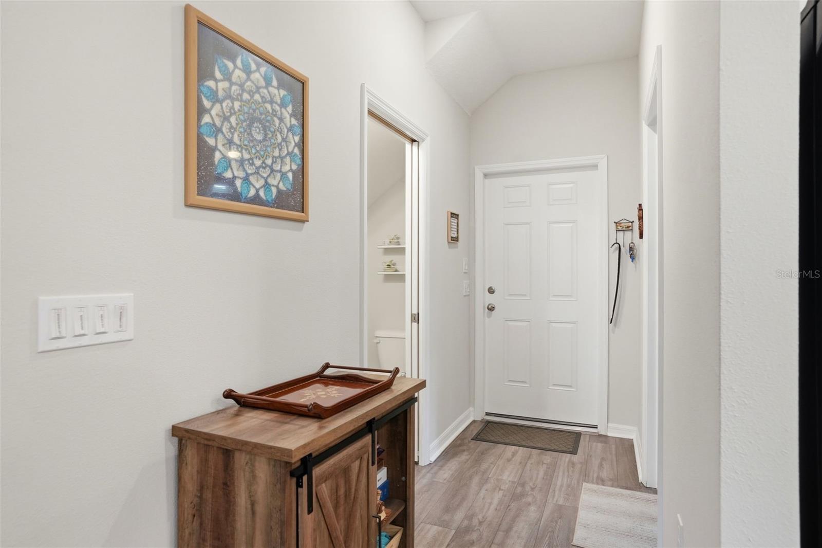 4997 AVALON PARK BLVD — photo 8