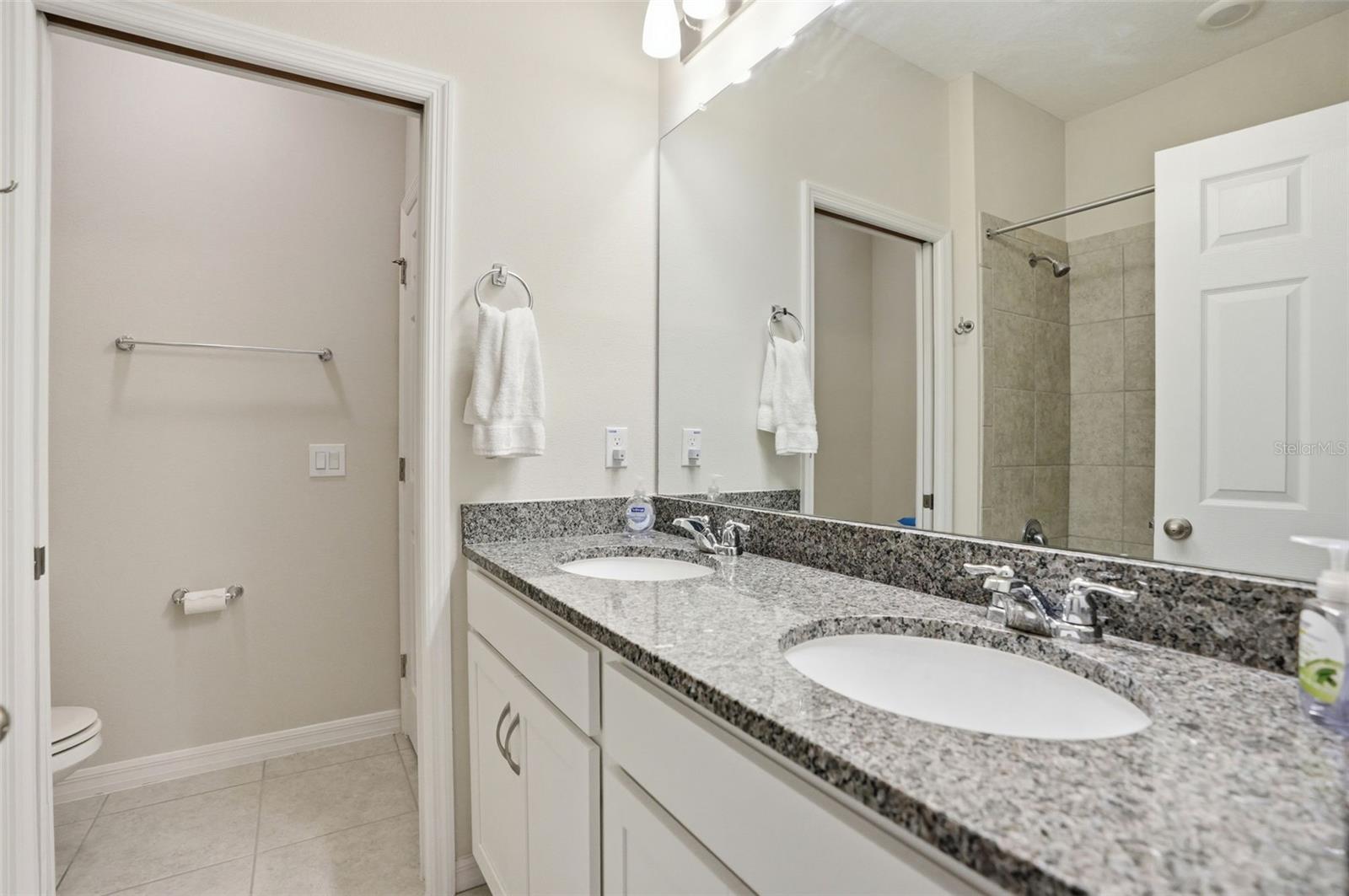 4997 AVALON PARK BLVD — photo 51