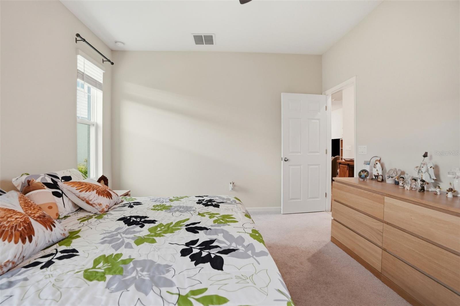 4997 AVALON PARK BLVD — photo 29