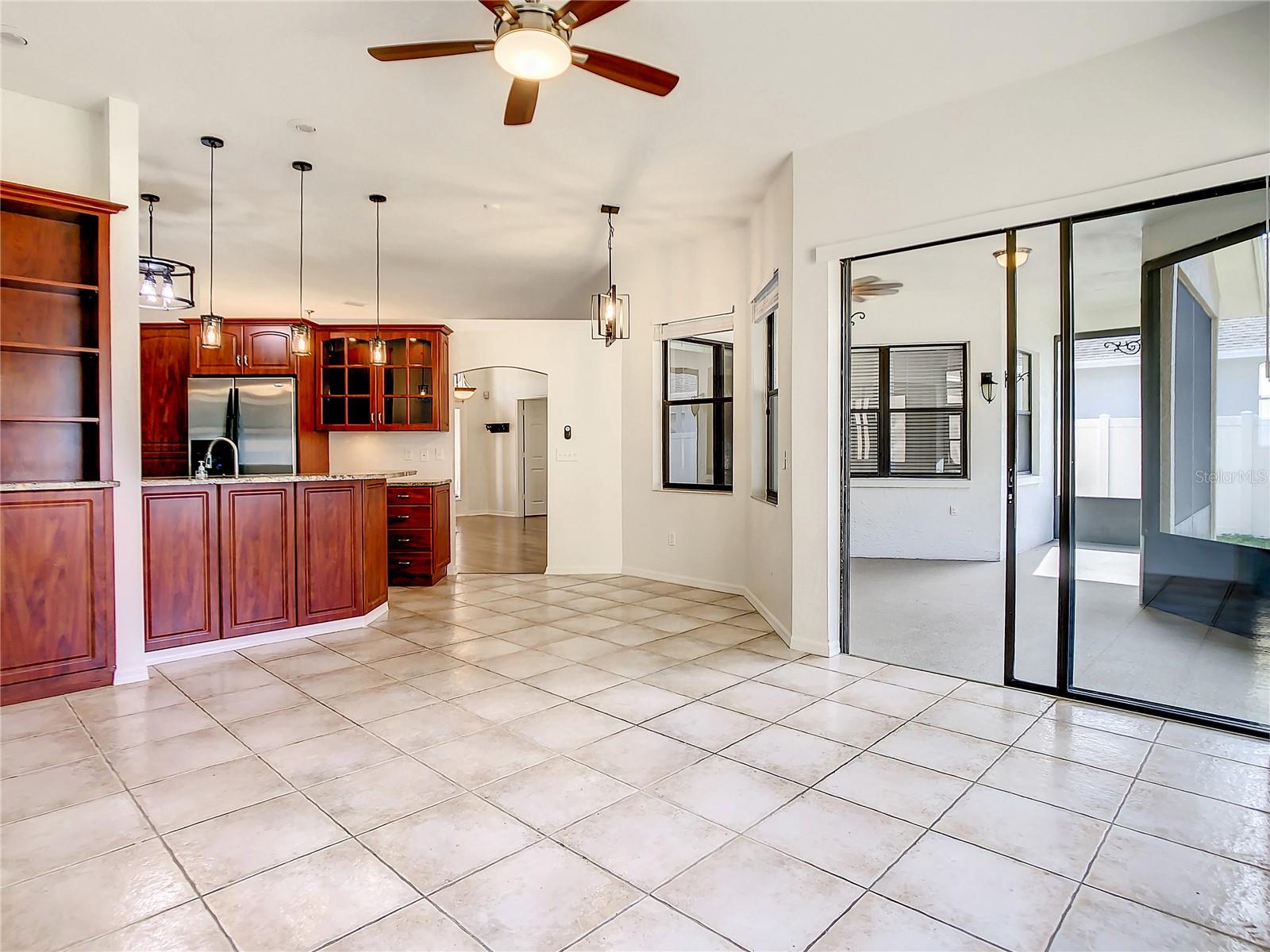 2811 BRANCH CREEK AVE — photo 17