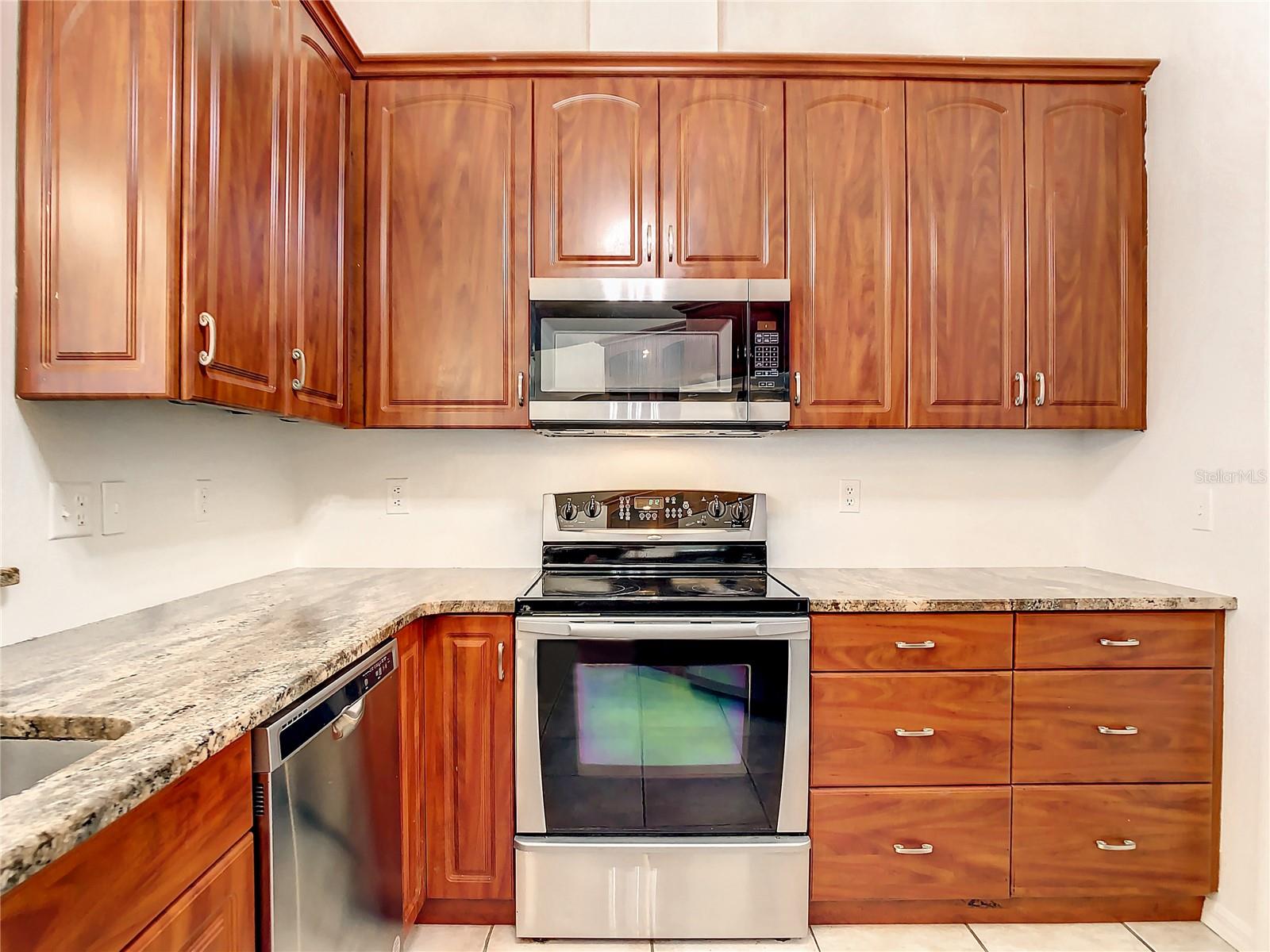 2811 BRANCH CREEK AVE — photo 13