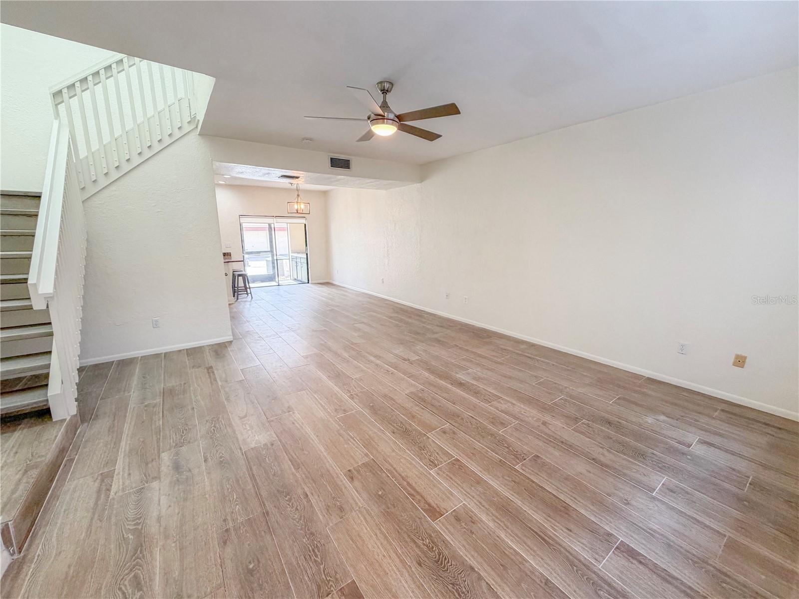 3460 COUNTRYSIDE BLVD #60 — photo 3