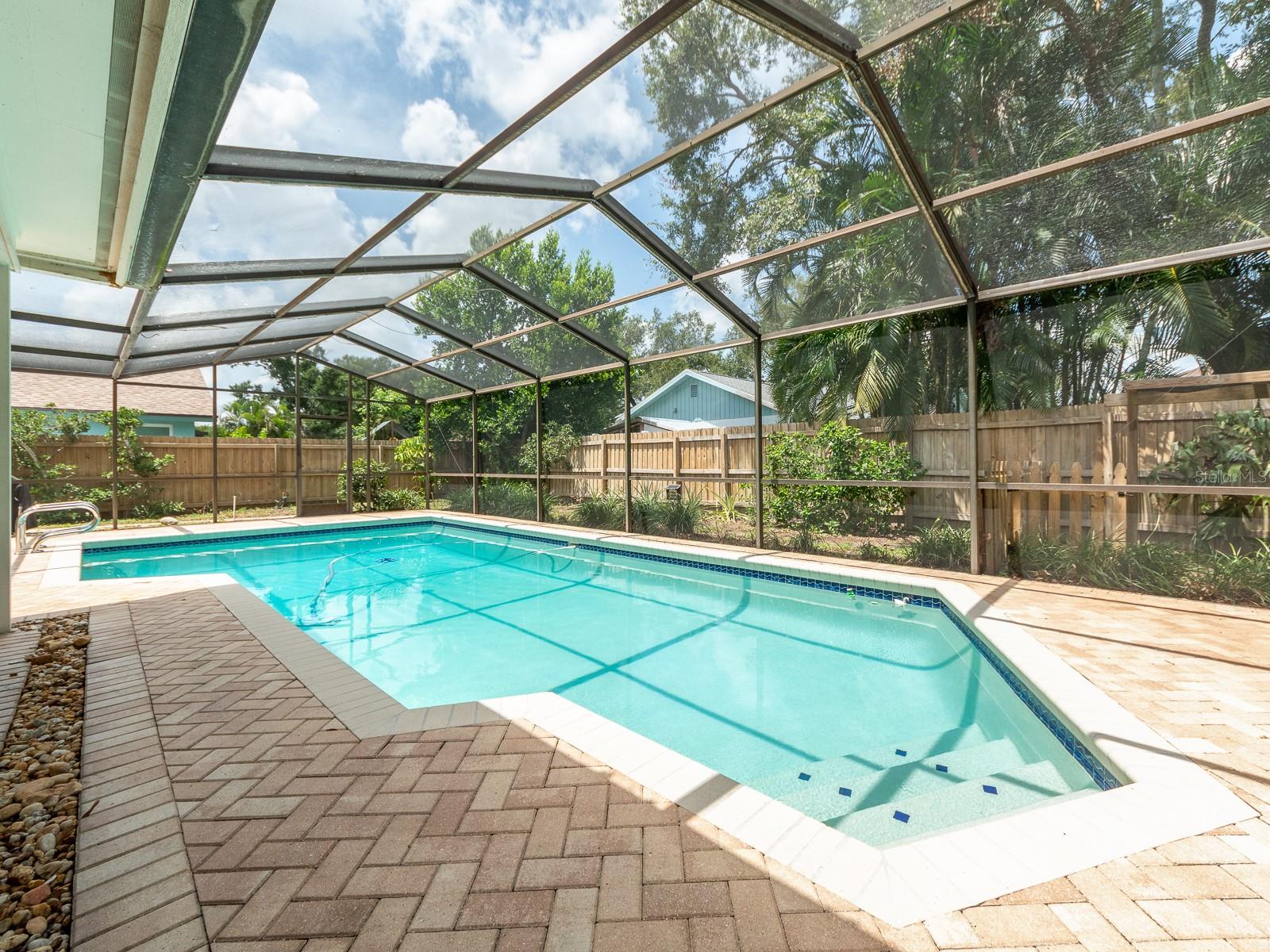 1612 MIDNIGHT PASS WAY — photo 28