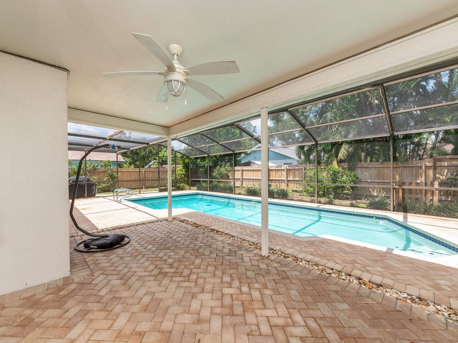 1612 MIDNIGHT PASS WAY — photo 27