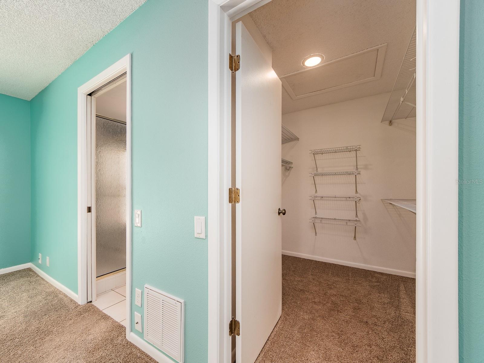 1612 MIDNIGHT PASS WAY — photo 17