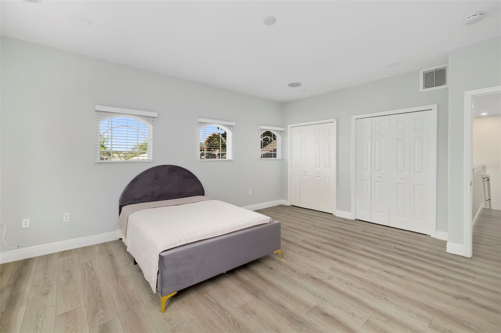 3628 SUMMERWIND CIR — photo 41