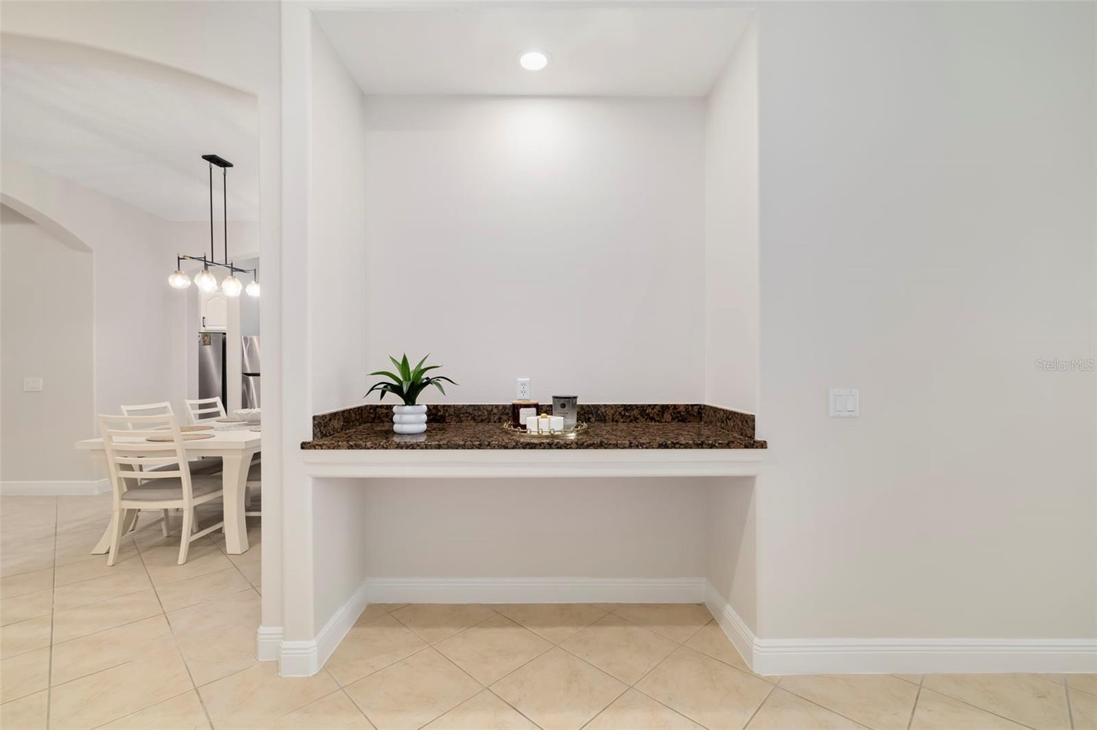 3628 SUMMERWIND CIR — photo 8