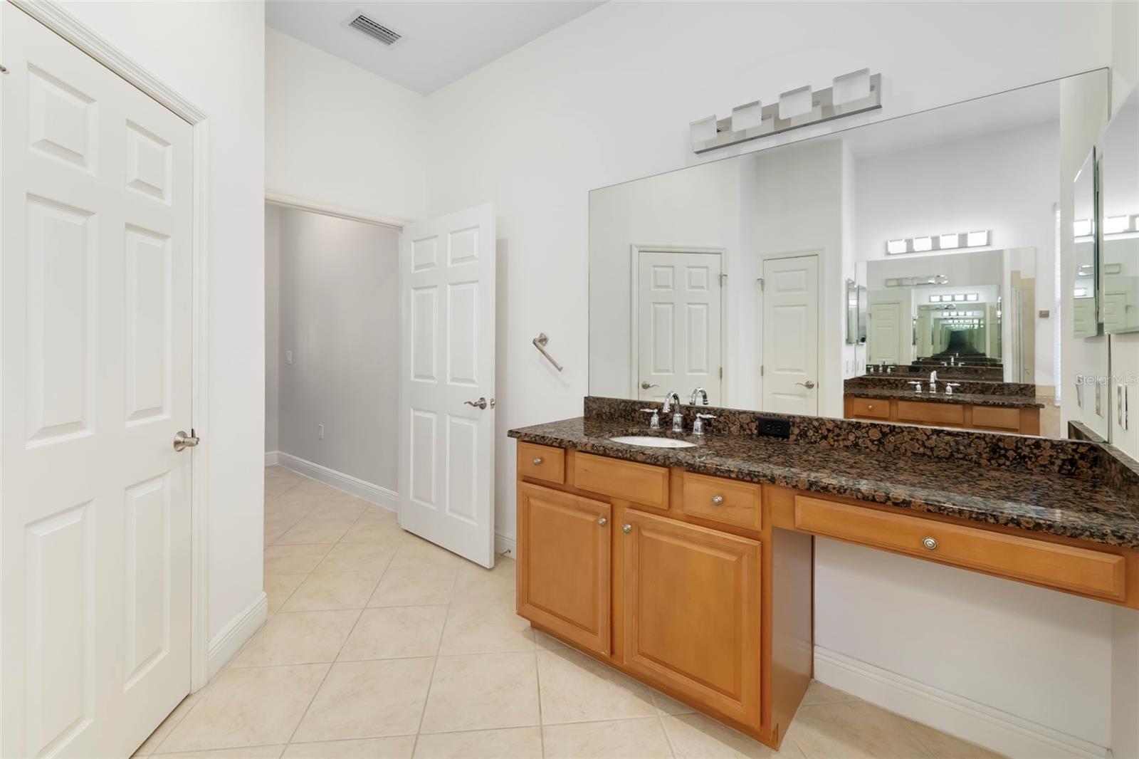 3628 SUMMERWIND CIR — photo 24