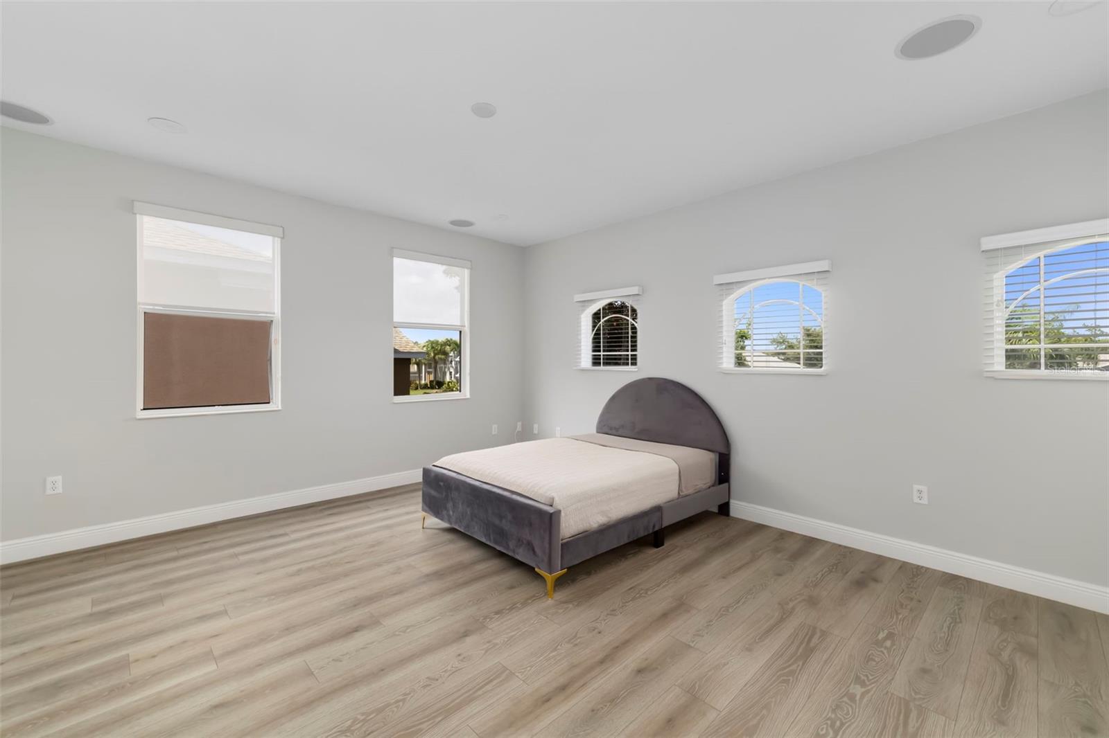 3628 SUMMERWIND CIR — photo 40