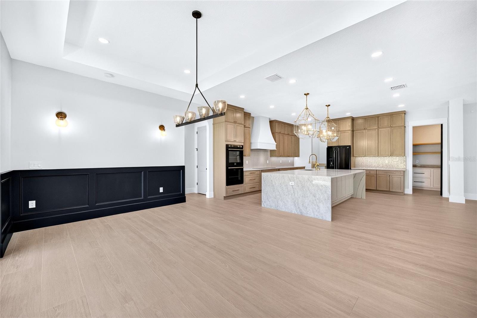 14800 MIM PL — photo 36