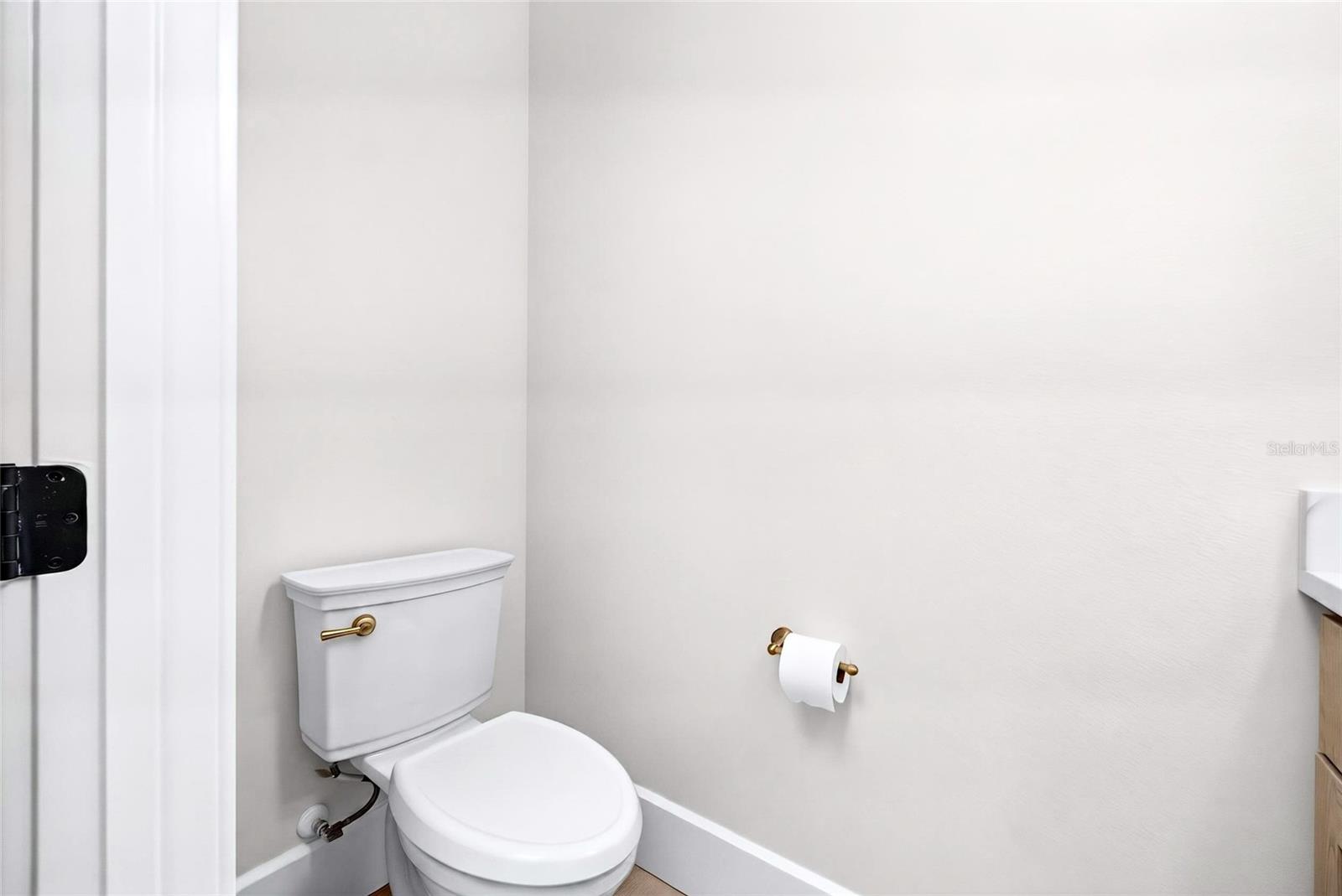 14800 MIM PL — photo 77