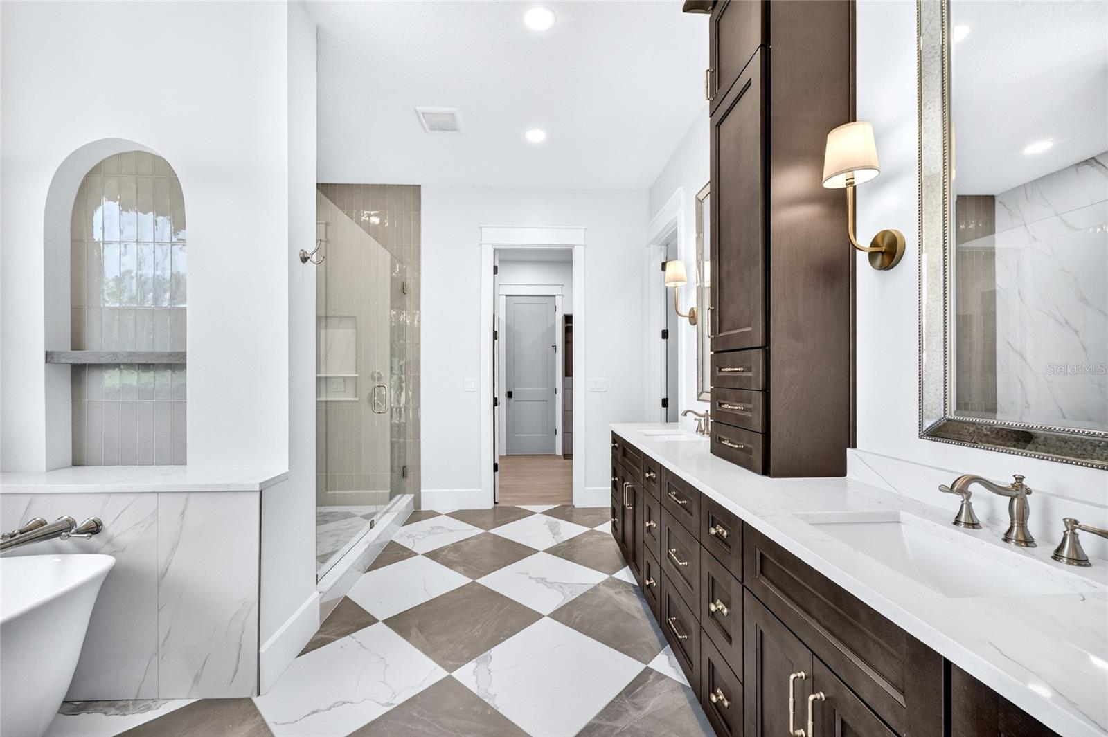 14800 MIM PL — photo 42