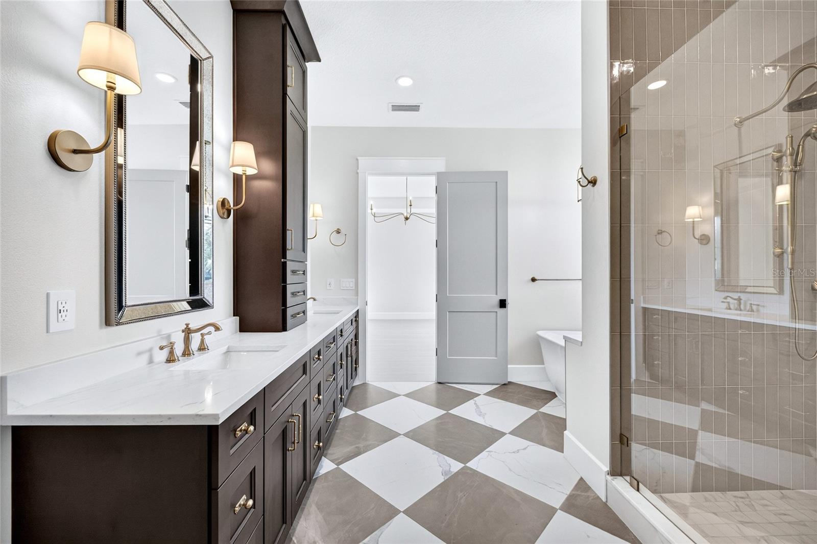 14800 MIM PL — photo 43