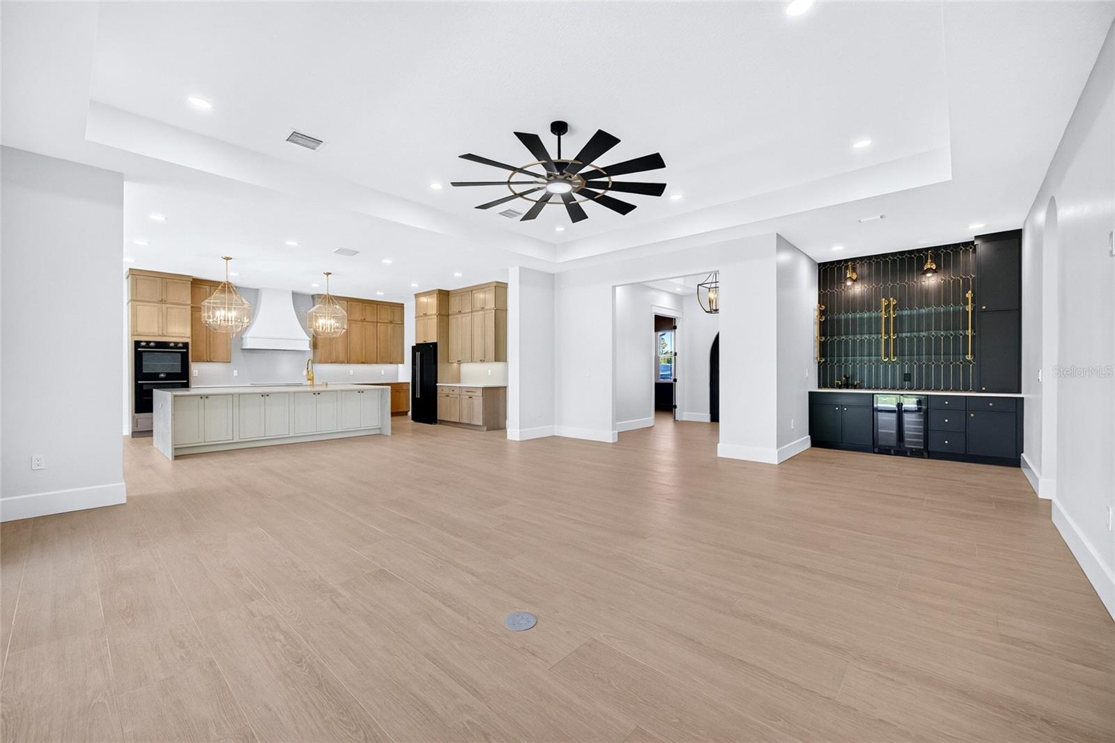 14800 MIM PL — photo 23