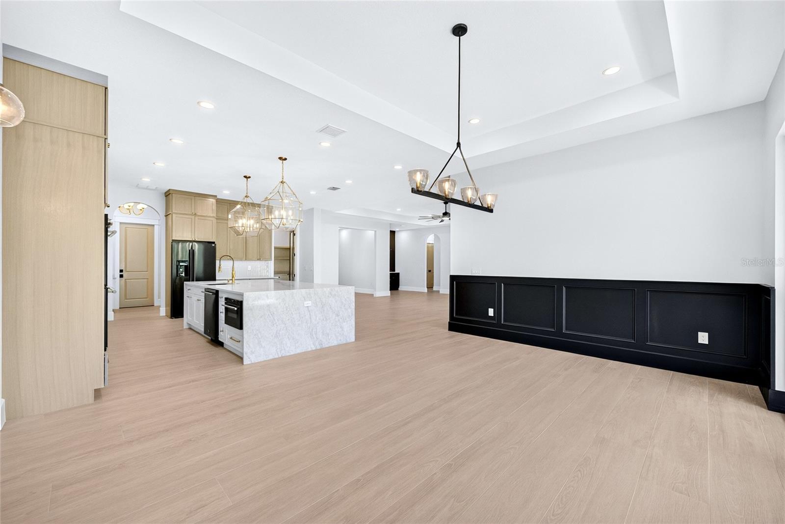 14800 MIM PL — photo 35