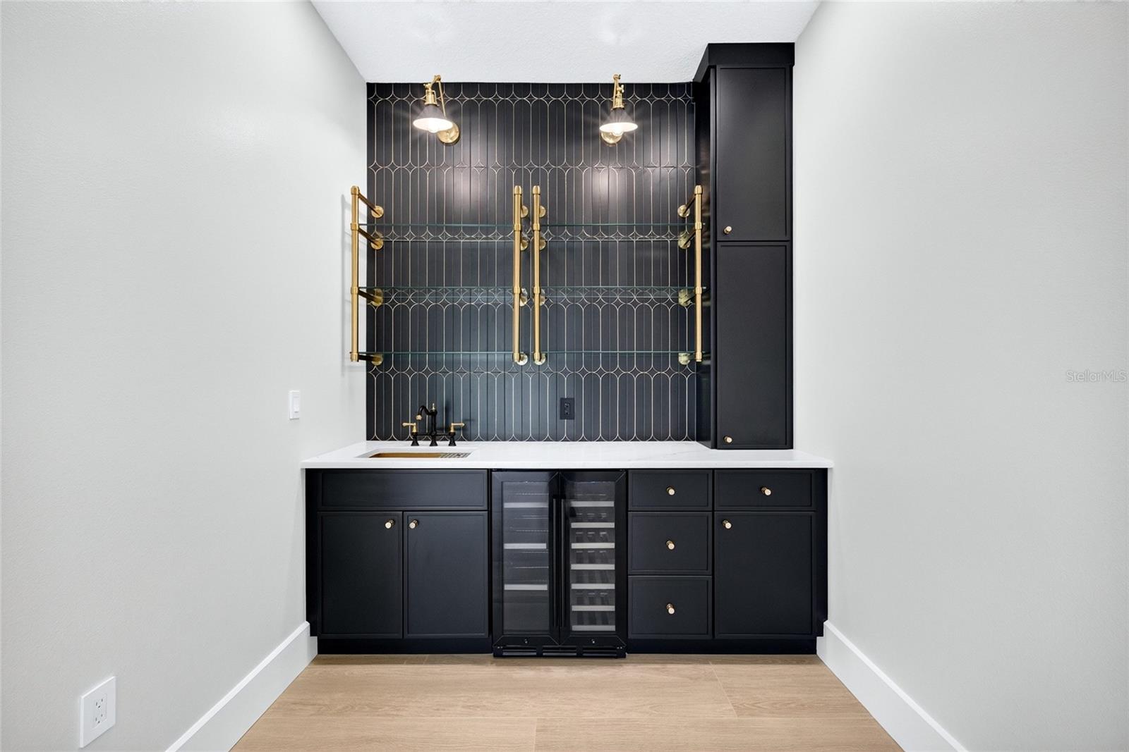 14800 MIM PL — photo 17