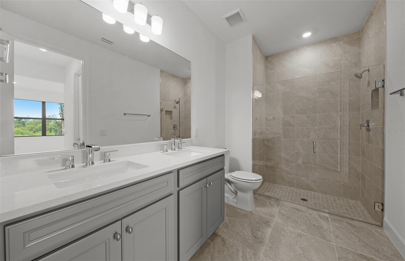 18604 HARBOR SANDS PL — photo 13